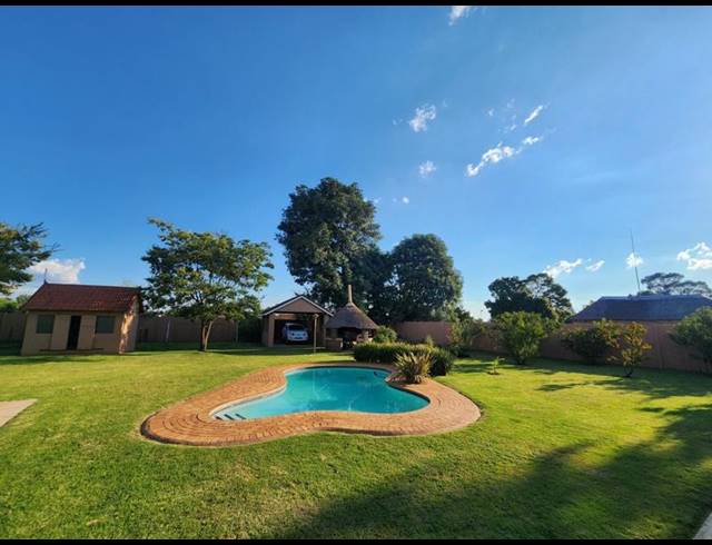 4 BEDROOM HOUSE FOR SALE IN ROBIN PARK